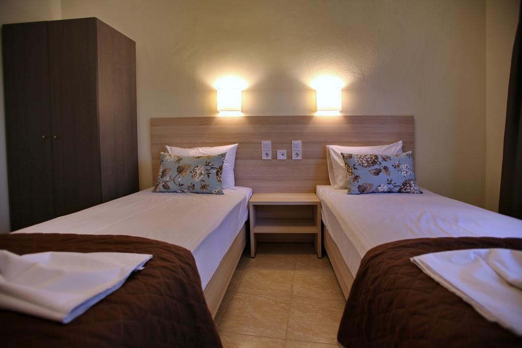 Aktaion Guest Rooms Skopelos stad Rum bild